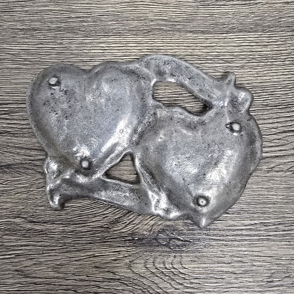 Sweet Vintage Pewter Heart And Flower Trinket Dish Coin‎ Dish Key Dish Welcome - Picture 2 of 4
